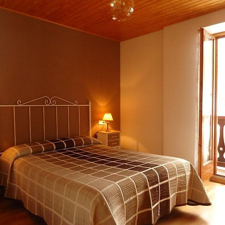 Apartaments La Llucana 바루에라 외부 사진