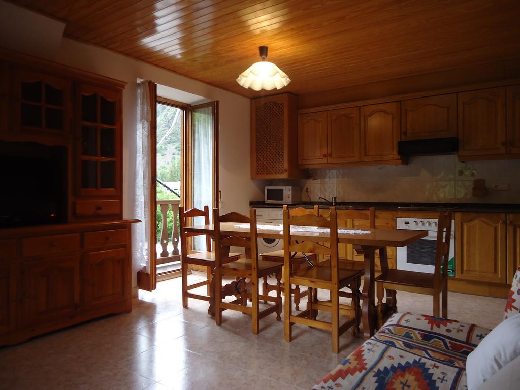 Apartaments La Llucana 바루에라 외부 사진