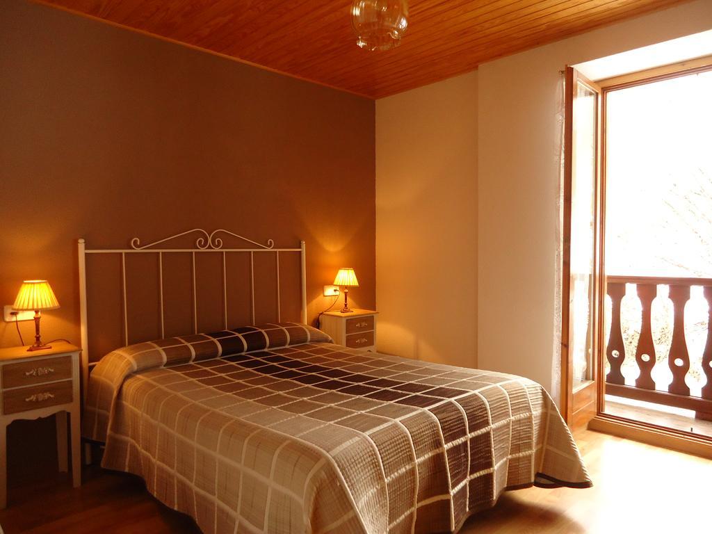 Apartaments La Llucana 바루에라 외부 사진
